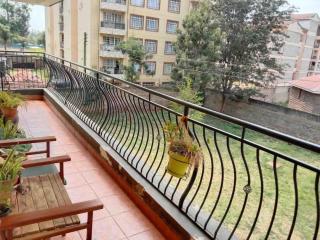 Cosy Westlands Apartment - 3