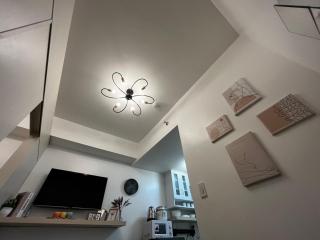 Posh 1BR @ SM Southmall w/ 100mbps and Netflix - Manila - 2