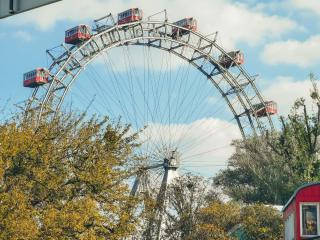 The WHITE Apartment - Great Ferris Wheel - Vienna - 7