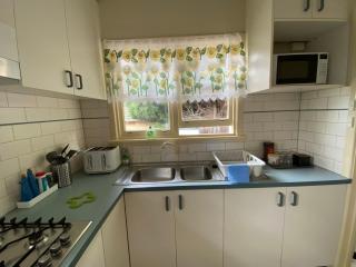 Mitcham Station Home Stay - Mitcham - 6
