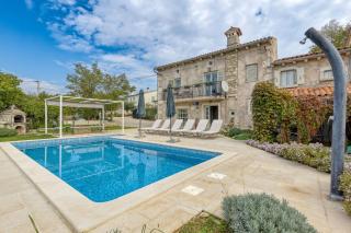 Villa Targeto with Sea View - Trget - 2