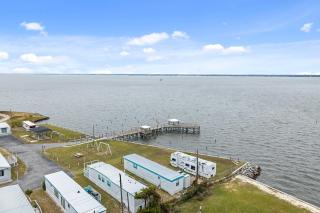 Nautical Club #702 - 6