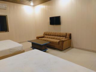Royal Fort Executive Hotel Gulberg - 5