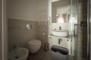 White Ostilia Guesthouse - Roma - 3