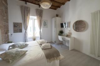 White Ostilia Guesthouse - Roma - 2