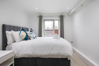 Fabulous Modern Luxury Apartment Sleeps 6- Parking - Belfast - 8