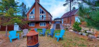 Amazing 3-bedroom entire Chalet-Sauna+lakeview+Spa+BBQ(Best place to relax) - 5