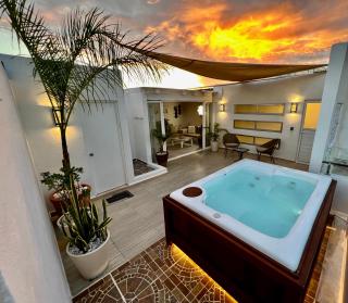 New penthouse with private Jacuzzi - 0