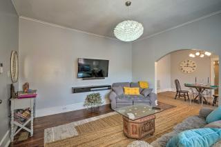 Bright and Airy Durham Cottage with Covered Porch - 5
