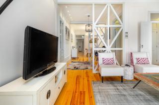 WHome Luxury Stay in Prime Location w/ AC, Lift & Private Patio - Lissabon - 7