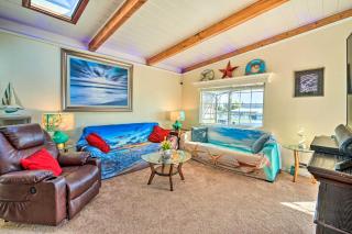 Bethel Island Retreat with Private Boat Slip! - - 8