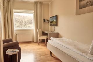 Sola Strand Hotel - Sola - 9