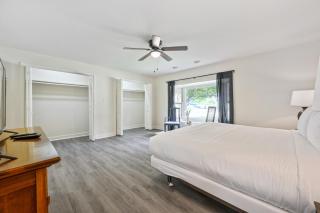 Enjoy This Roomy Cabin Style 5BR With A Pool Table - Marietta - 4