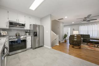 Disconnect From The City In This Outdoorsy Getaway - White - 9