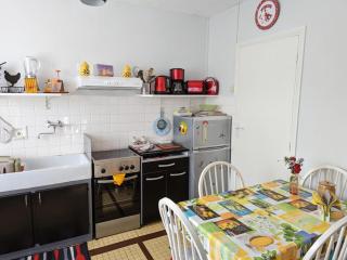Appartement cosy avec terrasse et jardin privatif, à 5 min du centre-ville de Barbezieux. - FR-1-653-196 - Barbezieux-Saint-Hilaire - 2