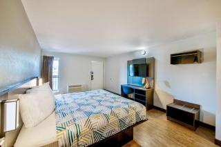 Motel 6-Fort Worth, TX - White Settlement - Fort Worth - 1