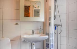 Nice Home In Ronneby With Wifi - Ronneby - 5