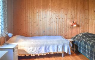 Nice Home In Ronneby With Wifi - 4