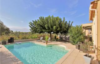 Stunning Home In Châteaurenard - 3