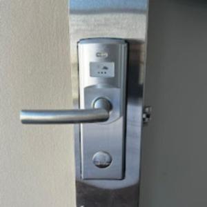 Super 8 by Wyndham Penticton - Penticton - 6