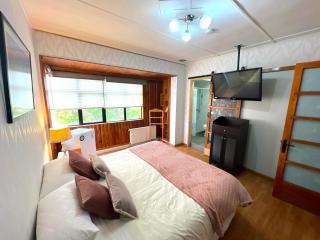 Incredible Downtown Duplex with Interior Backyard - Punta Arenas - 8