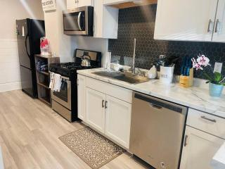 Modern Farmhouse on Kent Street - Saint Paul - 9