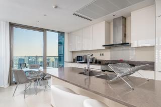ALH Vacay - Luxurious 2 Bedrooms in Marina Gate - Dubai - 6