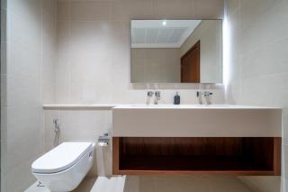 ALH Vacay - Luxurious 2 Bedrooms in Marina Gate - Dubai - 2