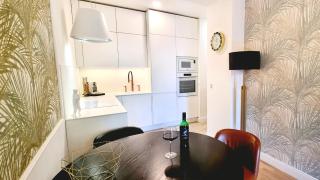 Amazing flat with garden, Vinohrady near center - 1