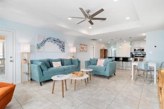 Reel Livin - Rockport - 6