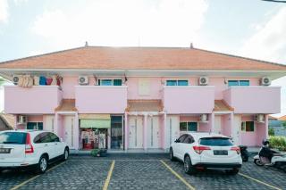 RedDoorz at Kawaii Apartment Jimbaran - Balian - 0
