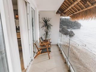 Legends Beachfront Resort - Uluwatu - 0