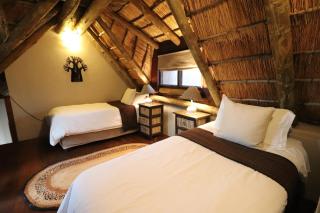 Giraffe Lodge - Hoedspruit - 1