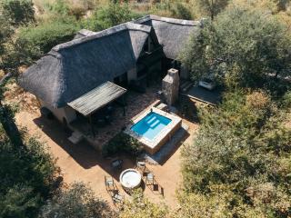 Giraffe Lodge - Hoedspruit - 7