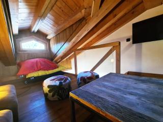 CHALET LA LOUVE, Courchevel 1650- 15 personnes Jacuzzi et Hammam Pistes 70 m,commerces 50m - 5