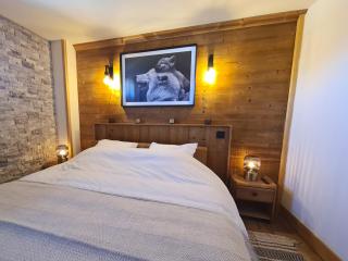 CHALET LA LOUVE, Courchevel 1650- 15 personnes Jacuzzi et Hammam Pistes 70 m,commerces 50m - Courchevel - 1