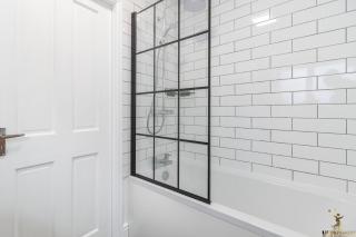 Luxe Garden House for 6 in Central Exeter - 5