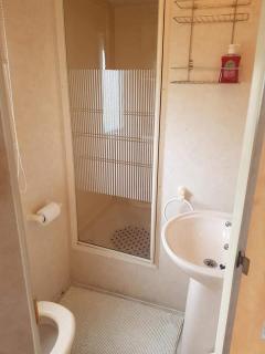 I 10 Caravan 4 Berth chase caravan park - Ingoldmells - 8