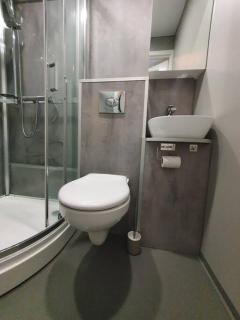 Bedroom in apartment 12 minutes to Oslo City by train - Oslo - 6