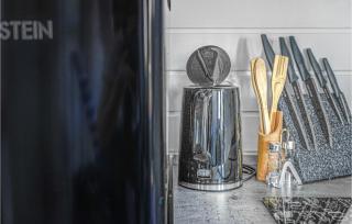 Amazing Home In Jaroslawiec With Wifi - 3