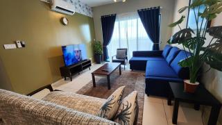 Aldridge Residence Cosy Apt @EMIRA Residence - 5