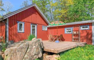 Beautiful Home In Yngered With Wifi - - 9