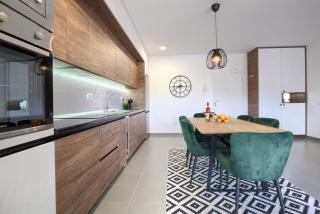 Beautiful Two-Bedroom Seaside Apartment in Premantura - Premantura - 5