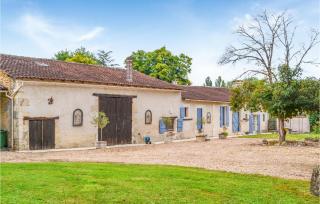 Nice Home In Bourg Du Bost With Wifi - - 0