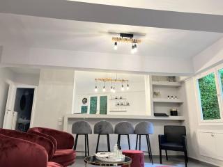 Brand New Modern Street-Style STUDIO /CITY CENTER - Athens - 7
