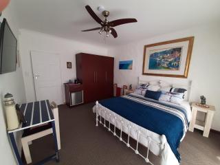 At Upperwood Manor - Knysna - 7