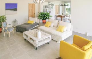 Cozy Home In Staubin De Cadeleche - 7
