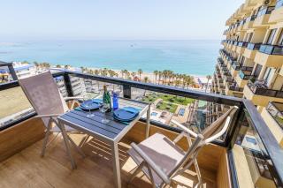 Amazing views Beachfront Apartment with Swimming Pool - 0
