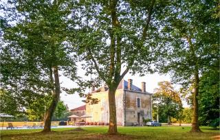 Awesome Home In Beylongue - 2