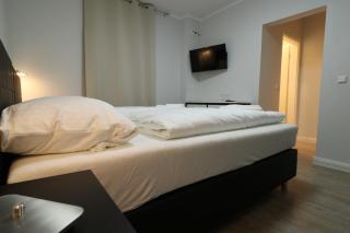 Schiller Pension - Bielefeld - 7
